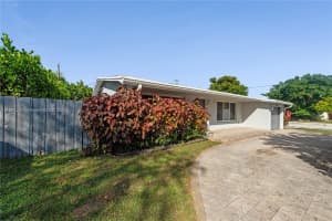 8521 Nw 28 Place Sunrise, FL 33322 - MLS#A11901207