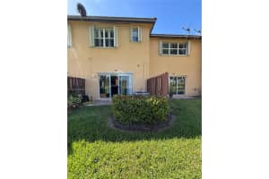 3390 Ne 13th Cir Dr 107-19 Homestead, FL 33033 - MLS#A11901213