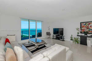 2301 Collins Ave 1210 Miami Beach, FL 33139 - MLS#A11901218