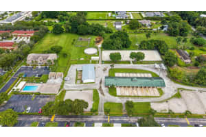 5184 S University Dr Davie, FL 33328 - MLS#A11901232