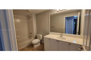 888 Douglas Rd 601, Miami