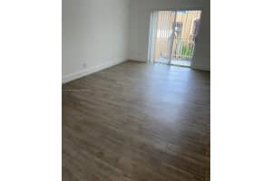 18101 Nw 68th Ave E210 Hialeah, FL 33015 - MLS#A11901243