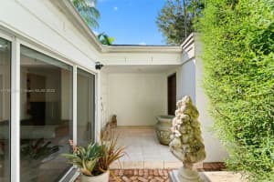4110 El Prado Blvd Miami, FL 33133 - MLS#A11901261