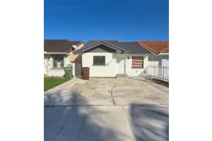 5751 W 21st Ct, Hialeah