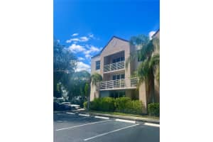 2731 Ocean Club Blvd 301 Hollywood, FL 33019 - MLS#A11901287