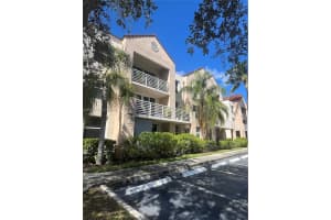 2731 Ocean Club Blvd 301 Hollywood, FL 33019 - MLS#A11901287