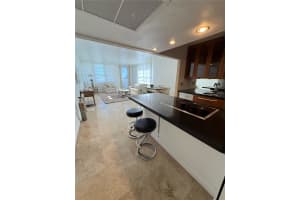 100 Lincoln Rd 1111, Miami Beach