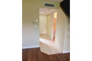 18051 Nw 68th Ave J102 Hialeah, FL 33015 - MLS#A11901334