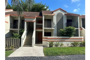 5595 Courtyard Dr 5595 Margate, FL 33063 - MLS#A11901341