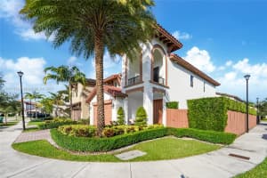 8723 Nw 102nd Pl Doral, FL 33178 - MLS#A11901352