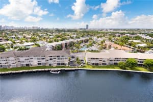 427 Golden Isles Dr 14j Hallandale Beach, FL 33009 - MLS#A11901391