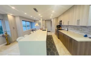 329 Se 3rd St 502s Hallandale Beach, FL 33009 - MLS#A11901399