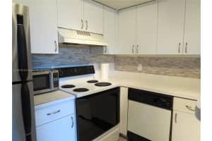 12160 Saint Andrews Pl 104 Miramar, FL 33025 - MLS#A11901415