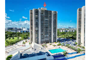 20301 W Country Club Dr Ph22 Aventura, FL 33180 - MLS#A11901426