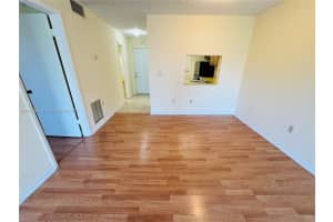 2800 Nw 56th Ave E304 Lauderhill, FL 33313 - MLS#A11901455