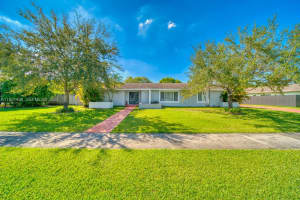 10860 Sw 124th Rd Miami, FL 33176 - MLS#A11901486