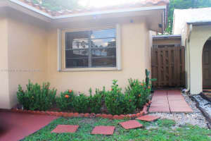 17320 Nw 66th Pl Hialeah, FL 33015 - MLS#A11901491