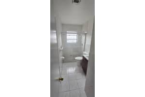 1648 Nw 28th Ave Miami, FL 33125 - MLS#A11901498