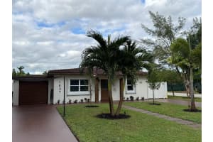 1637 Se 1st St 00 Pompano Beach, FL 33060 - MLS#A11901519