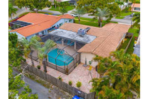 5124 Mckinley St, Hollywood
