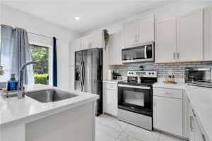 856 Se 16th Ct Homestead, FL 33034 - MLS#A11901588
