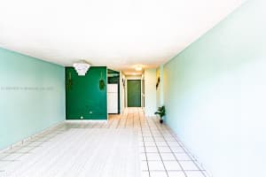 7620 Carlyle Ave 205 Miami Beach, FL 33141 - MLS#A11901597