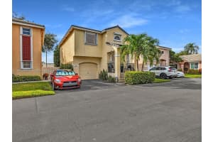 875 Nw 99th Ave Plantation, FL 33324 - MLS#A11901649