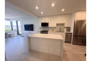 2899 Collins Ave 1414 Miami Beach, FL 33140 - MLS#A11901652