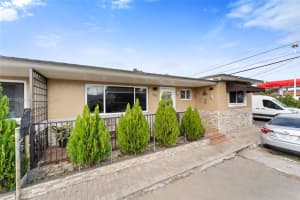 820 SW 17th Ave #1, Miami, FL 33135, - MLS#A11901657