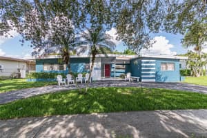 17860 Ne 9th Pl North Miami Beach, FL 33162 - MLS#A11901666