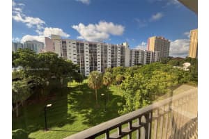 17011 N Bay Rd 517 Sunny Isles Beach, FL 33160 - MLS#A11901669