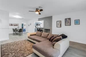 230 Ne 2nd Pl Dania Beach, FL 33004 - MLS#A11901675