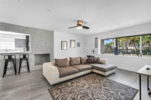 230 Ne 2nd Pl Dania Beach, FL 33004 - MLS#A11901675