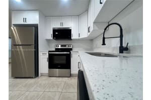 3089 E Yarmouth E 3089 Boca Raton, FL 33434 - MLS#A11901726