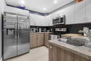 1240 Nw 38th St Miami, FL 33142 - MLS#A11901761