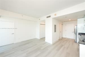 60 SW 13th St Apt 2019, Miami, FL 33130, - MLS#A11901784