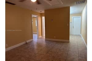 5200 Nw 17th Ct C Lauderhill, FL 33313 - MLS#A11901858