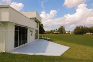 6003 Umbrella Tree Ln Tamarac, FL 33319 - MLS#A11901867