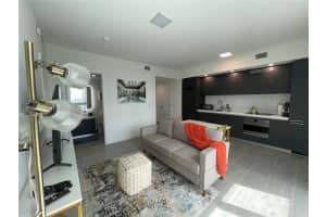 227 Ne 2nd St 1606 Miami, FL 33132 - MLS#A11901870