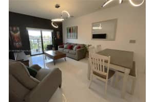 4745 Nw 84th Ct 42 Doral, FL 33166 - MLS#A11901874