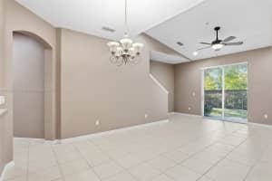 935 Davenwood Ct Orlando, FL 34761 - MLS#A11901877
