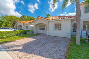 10908 Sw 182nd Ln Miami, FL 33157 - MLS#A11901887