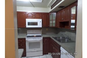 3610 NW 21st St APT 101, Lauderdale Lakes, FL 33311, - MLS#A11901928