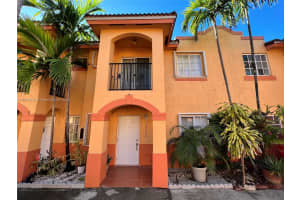 10644 Nw 87th Ct 10644 Hialeah Gardens, FL 33018 - MLS#A11901938