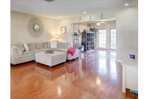 8520 Nw 10th St, Pembroke Pines 8520 Nw 10th St, Pembroke Pines