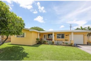 8520 Nw 10th St Pembroke Pines, FL 33024 - MLS#A11901941