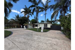 261 Nw 144th St Miami, FL 33168 - MLS#A11901956