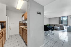 10500 SW 108th Ave APT B210, Miami, FL 33176, - MLS#A11901957