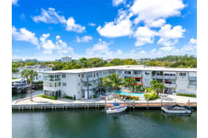 13105 Ixora Ct APT 207, North Miami, FL 33181, - MLS#A11901997