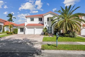11325 Nw 66th St Doral, FL 33178 - MLS#A11902001